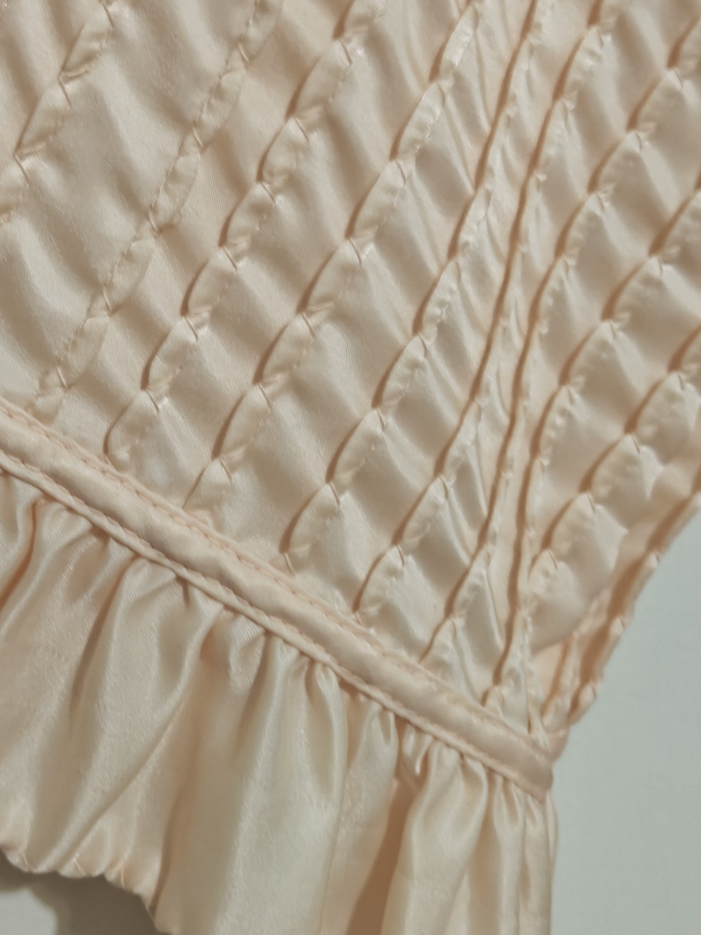 Givenchy Peach Ruffle Trim Long Wrap Robe - Picture 5 of 7
